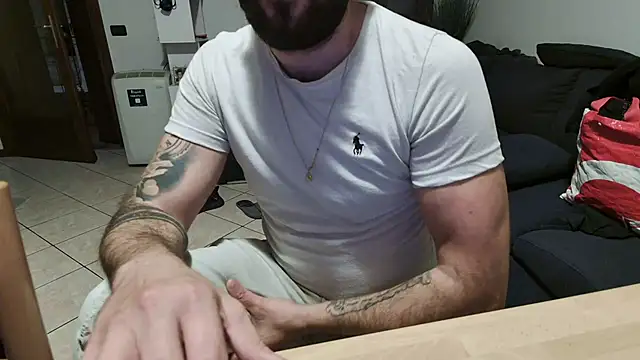 maialinofriuli online show from 09/30/25, 11:21