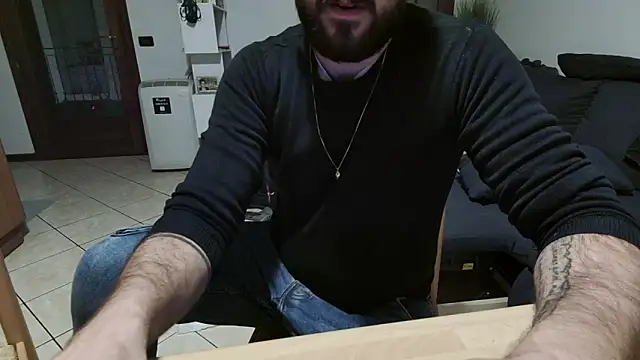 maialinofriuli online show from 10/01/25, 10:38