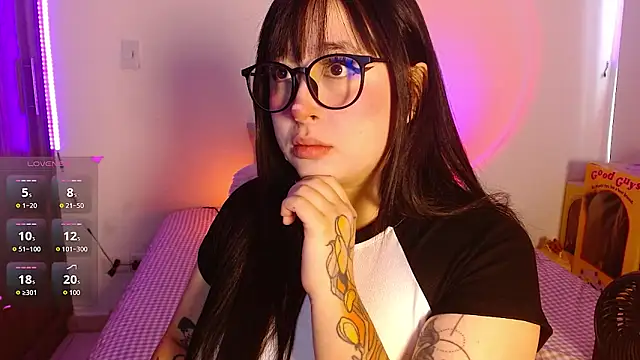 Oliviargf online show from 02/25/26, 12:15