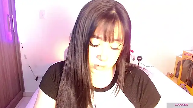 Snapshot of Oliviargf chatting on 05/02/26, 01:16 Oliviargf online show from 05/02/26, 01:16