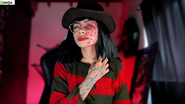 Snapshot of sofiafenty chatting on 10/03/25, 05:54 sofiafenty online show from 10/03/25, 05:54