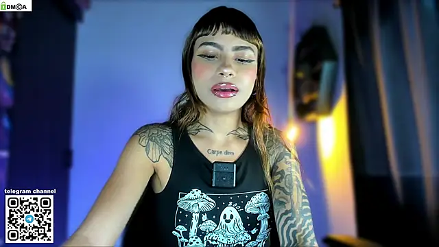 sofiafenty online show from 11/25/25, 05:57