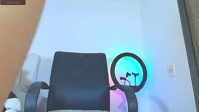 Keeitlin online show from 10/25/25, 10:26