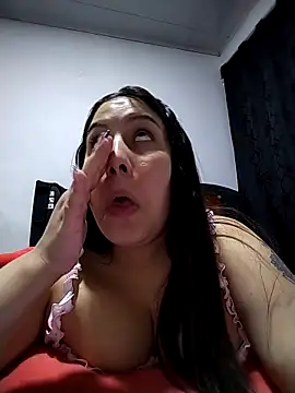 esmeralda jadees online show from 04/13/26, 01:00