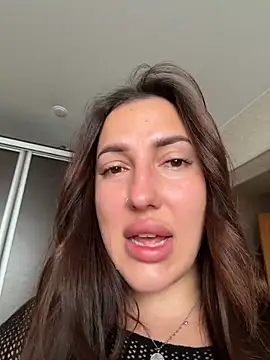 AleksandraRich online show from 05/19/26, 01:56
