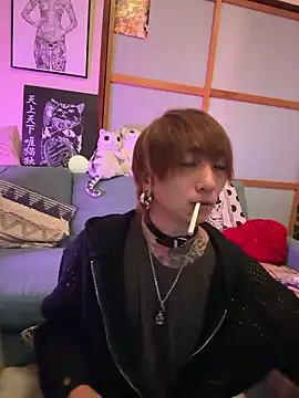 Snapshot of ryokunero chatting on 09/12/25, 03:39 ryokunero online show from 09/12/25, 03:39