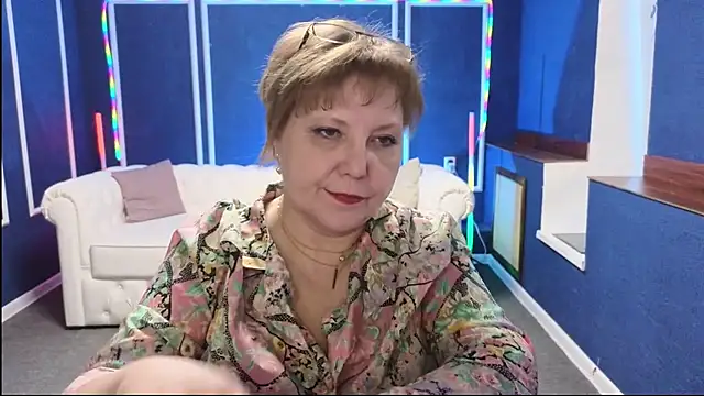 Kira Kenet online show from 03/19/25, 04:47