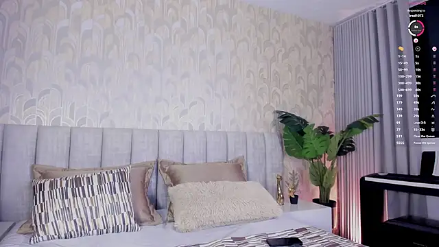 Snapshot of candyred88_ chatting on 01/11/26, 03:44 candyred88 online show from 01/11/26, 03:44