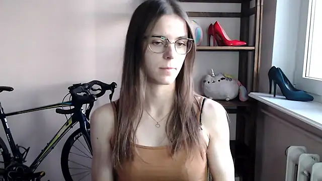 love megi online show from 12/19/25, 02:24