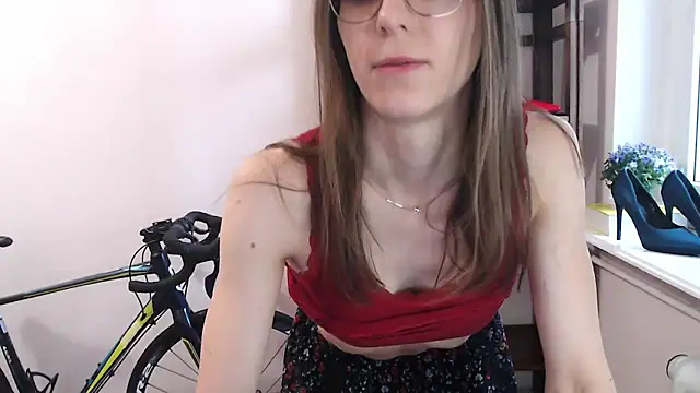 love megi online show from 02/08/26, 07:34