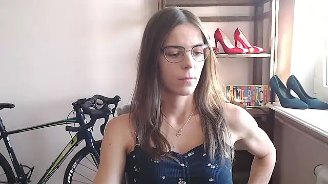 love megi online show from 04/21/26, 01:28