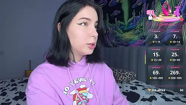 Snapshot of yourvodka chatting on 10/24/25, 09:49 yourvodka online show from 10/24/25, 09:49