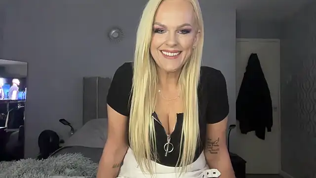 Funtime FreyaX online show from 03/16/25, 02:55