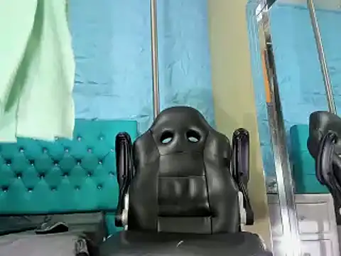 NohaCollens online show from 03/11/25, 05:46