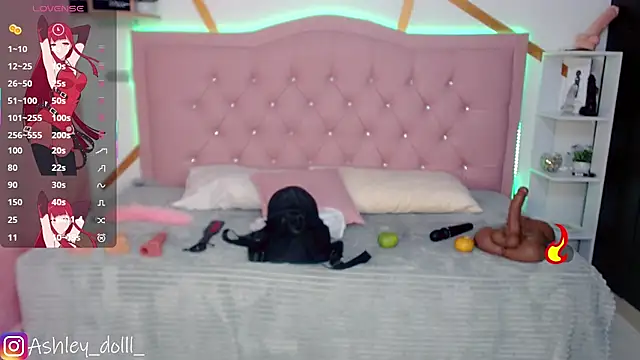 Ashley dolll online show from 11/04/25, 09:03