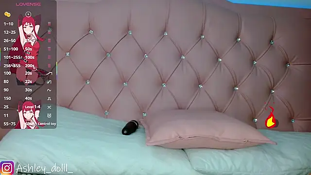 Ashley dolll online show from 11/10/25, 10:09