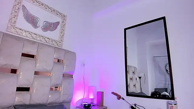 Lola Blondie online show from 03/05/26, 11:50