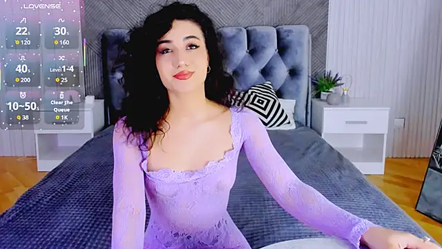 Maya Rogerss online show from 11/29/25, 02:42