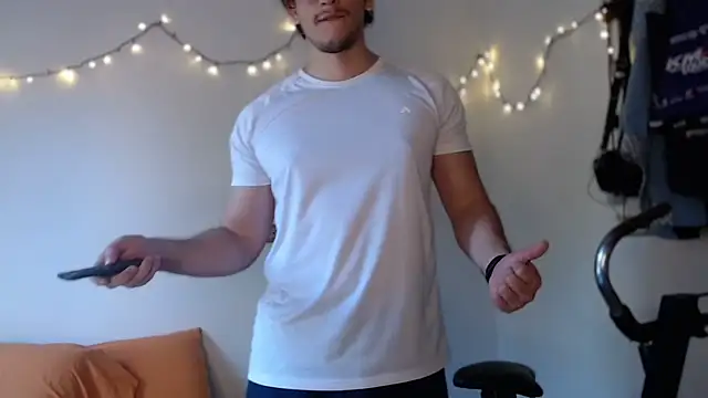 chicoinhibido online show from 12/15/25, 08:46