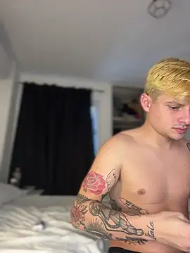 CarinaRose online show from 04/11/26, 09:08