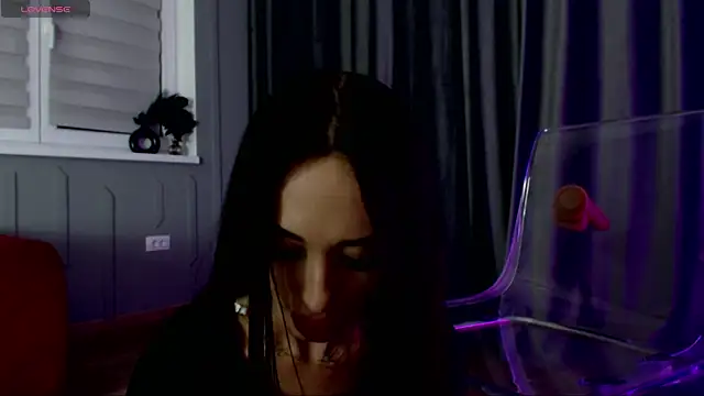 reinakylie online show from 03/21/25, 07:57