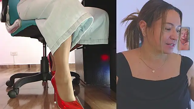 weet Evans    online show from 02/06/26, 02:05