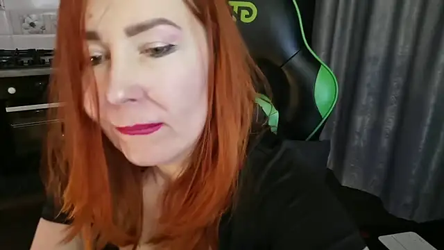 emlana online show from 03/15/25, 06:21