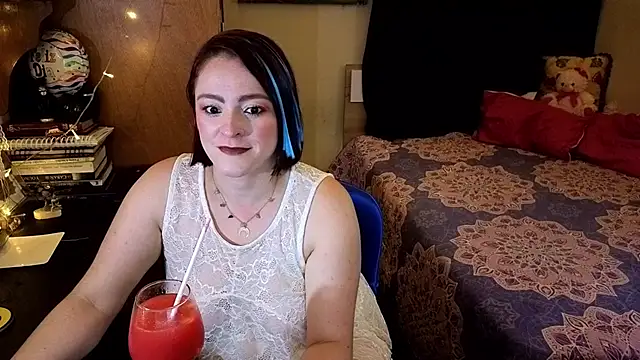 Snapshot of ValkaBlue chatting on 03/17/25, 11:54 ValkaBlue online show from 03/17/25, 11:54