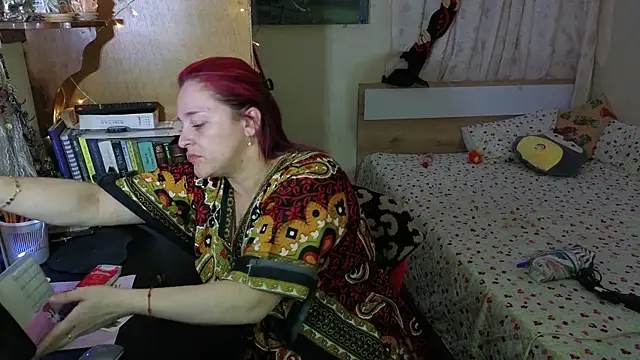 Snapshot of ValkaBlue chatting on 10/03/25, 03:47 ValkaBlue online show from 10/03/25, 03:47