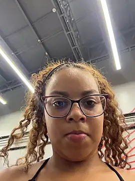 AlesiaCooper online show from 03/21/26, 07:28