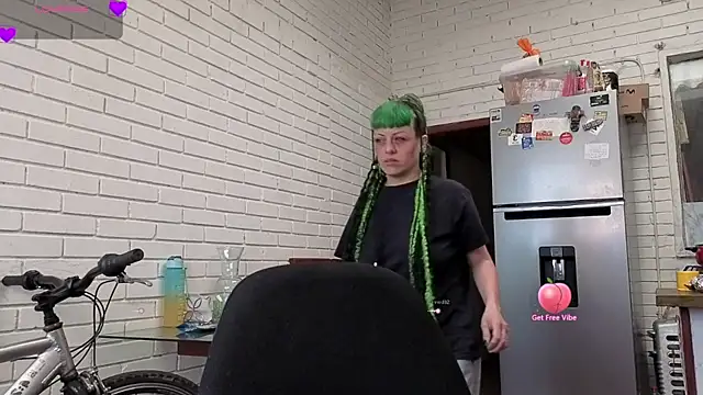 freyaa sorcerees online show from 09/29/25, 08:02