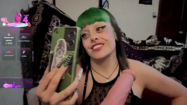 freyaa sorcerees online show from 02/03/26, 02:53