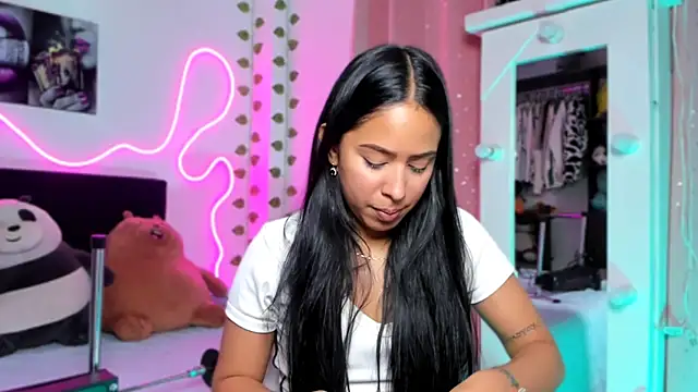 Vickysth online show from 09/27/25, 11:54