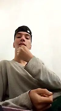 Snapshot of zbidoti chatting on 03/10/25, 03:20 zbidoti online show from 03/10/25, 03:20