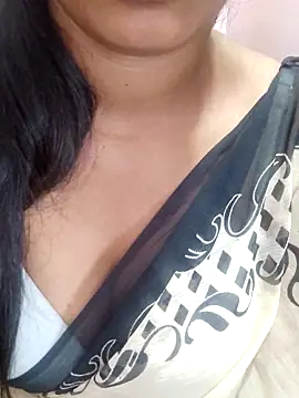 Snapshot of Indian_kannada_girl1 chatting on 09/09/25, 05:18 Indian kannada girl1 online show from 09/09/25, 05:18