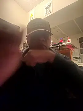 Snapshot of flores6cachondo9 chatting on 11/15/25, 09:28 flores6cachondo9 online show from 11/15/25, 09:28