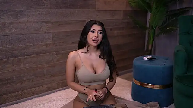 TanyaVonDe online show from 12/03/25, 06:39