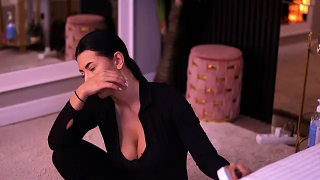 TanyaVonDe online show from 03/17/26, 06:00