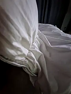 Snapshot of Smokeym123 chatting on 10/03/25, 11:13 Smokeym123 online show from 10/03/25, 11:13