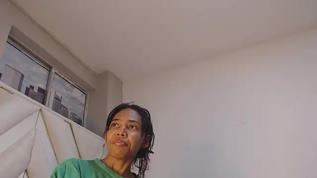 willow smitt online show from 03/25/26, 01:28