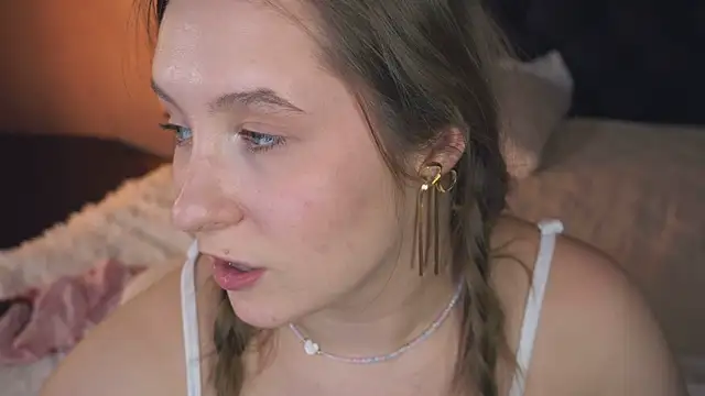 saint trisha online show from 02/06/26, 04:39