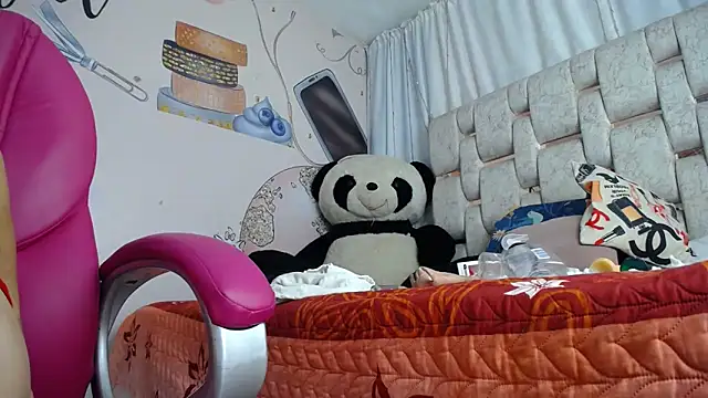 Snapshot of margott_22_ chatting on 06/01/26, 06:20 margott 22 online show from 06/01/26, 06:20