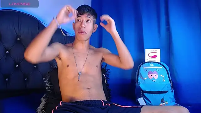 dareck 18 online show from 10/18/25, 10:05