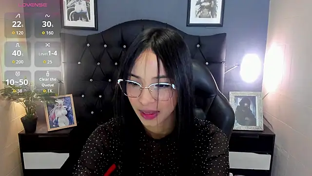 Lissandra 18 online show from 11/04/25, 04:11