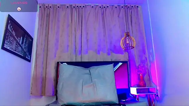 alexsandra kiss online show from 06/23/26, 11:30