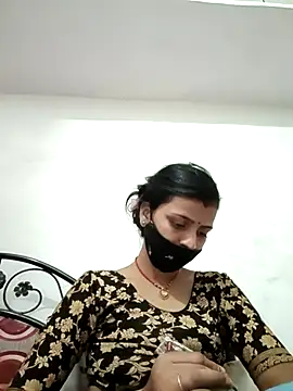 Snapshot of Daya_Chheda chatting on 10/17/25, 06:32 Daya Chheda online show from 10/17/25, 06:32