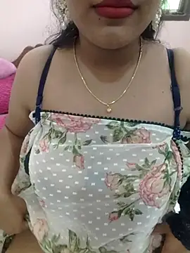 Snapshot of priya_00143 chatting on 07/01/26, 06:15 priya 00143 online show from 07/01/26, 06:15