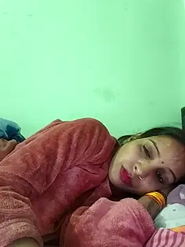 Hotty-Nidhi online show from 11/25/25, 03:56