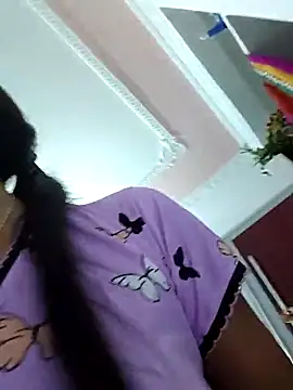 Hotty-Nidhi online show from 03/18/26, 04:48