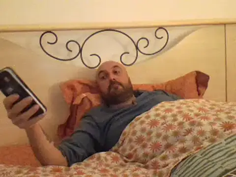 maxxxio12 online show from 03/09/25, 11:14